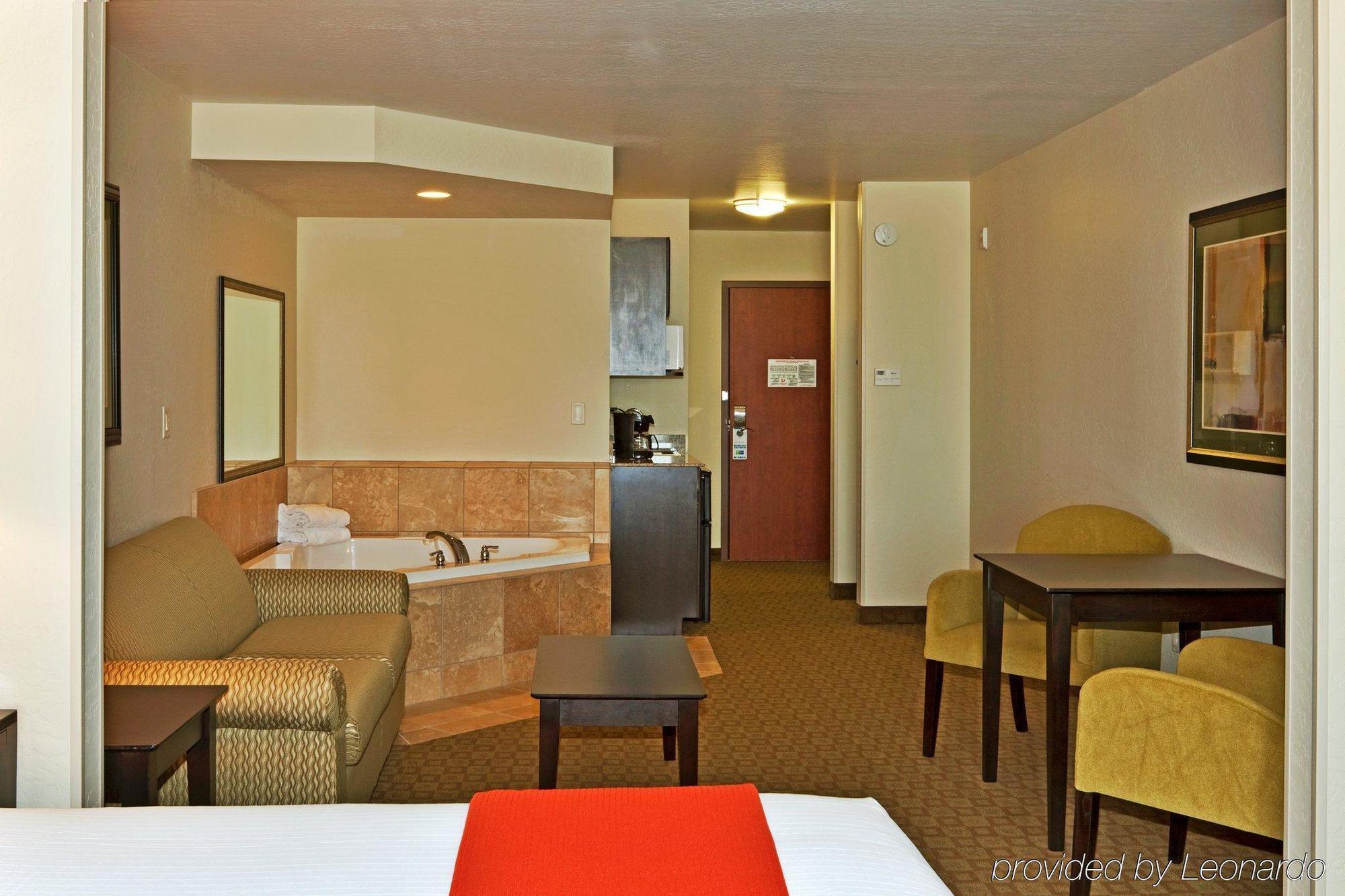 Greentree Inn And Suites Florence, Az Экстерьер фото